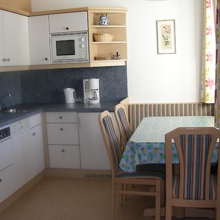 Appartements Tschol Martin 장크트안톤암아를베르크 객실 사진