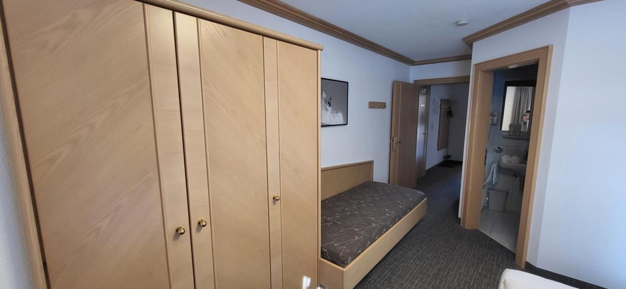 Appartements Tschol Martin 장크트안톤암아를베르크 객실 사진