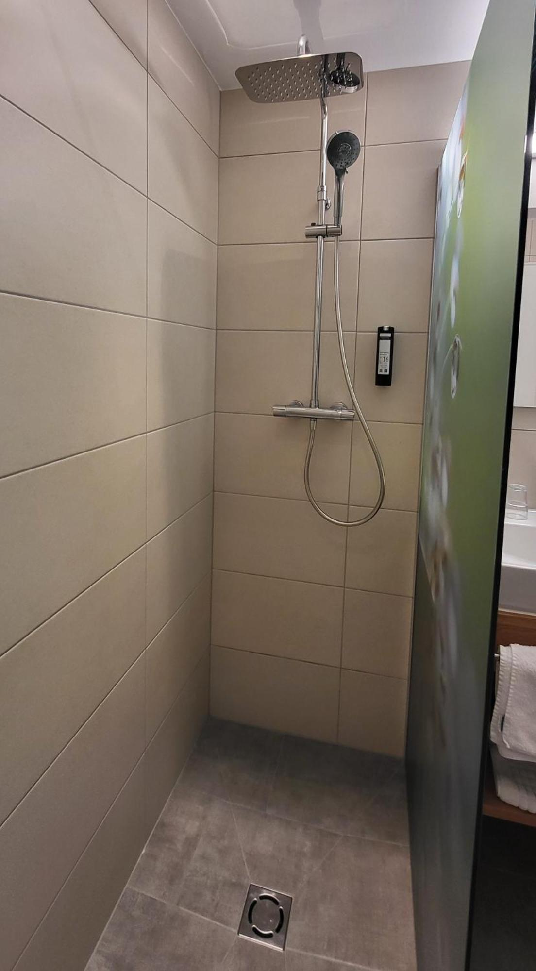 Appartements Tschol Martin 장크트안톤암아를베르크 객실 사진