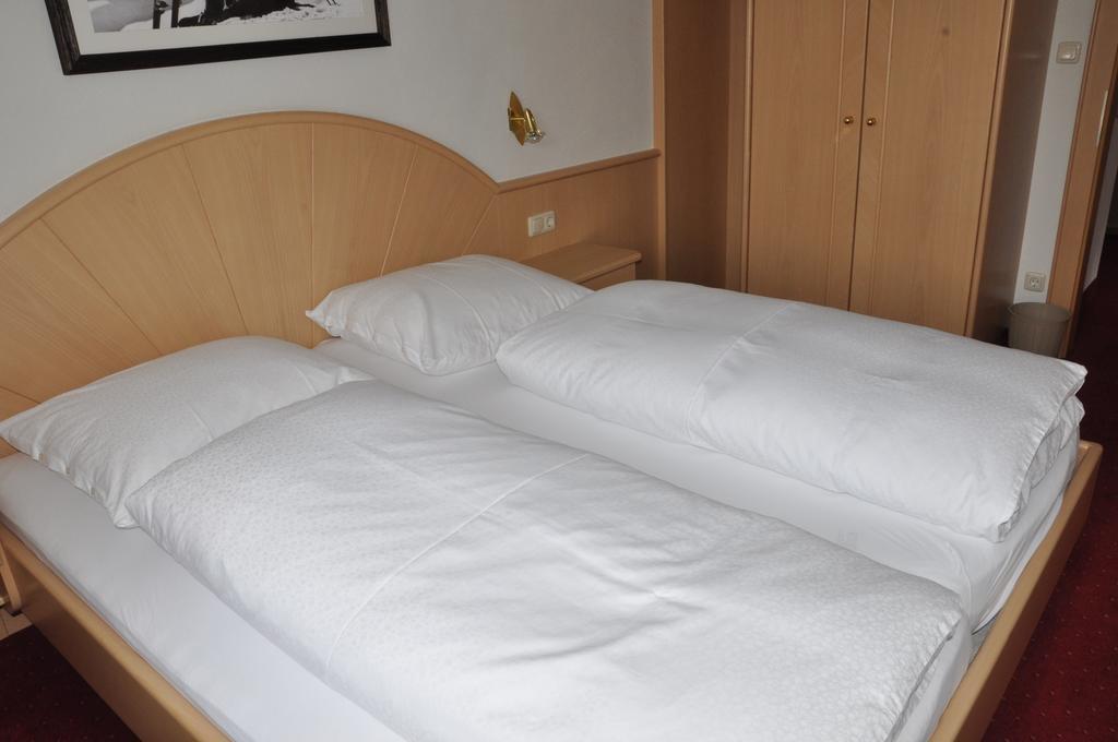 Appartements Tschol Martin 장크트안톤암아를베르크 외부 사진